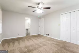 5498 Aucilla Creek Ln, Stone Mountain, GA 30087 - Photo 6