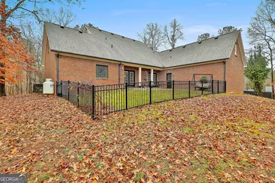 102 Canterbury Drive, Lagrange, GA 30241 - Photo 36