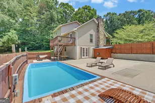 46 Cedar Ridge Dr, Toccoa, GA 30577 - Photo 2