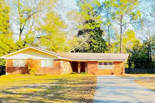 239 Circle Dr, Statesboro, GA 30461 - Photo 1