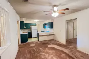 239 Circle Dr, Statesboro, GA 30461 - Photo 12