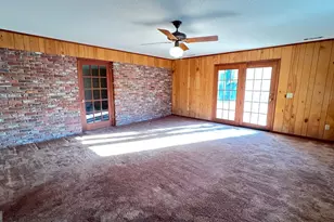 239 Circle Dr, Statesboro, GA 30461 - Photo 8