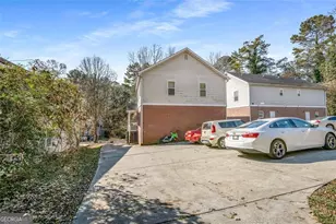 2045 Lois Pl NW, Atlanta, GA 30318 - Photo 6