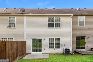 5319 Creekview Way, Morrow, GA 30260 - Photo 14