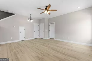 236 Beau Claire Cir, Byron, GA 31008 - Photo 12