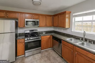 408 Parkside Way, McDonough, GA 30253 - Photo 6