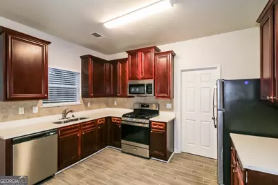 1281 Heartwood Avenue, McDonough, GA 30253 - Photo 6