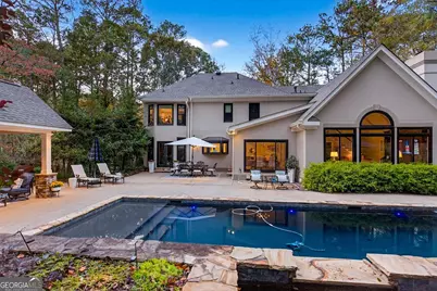 102 Woodchase Drive, Lagrange, GA 30240 - Photo 2