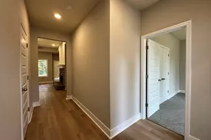 148 Country World Dr, Macon, GA 31211 - Photo 8