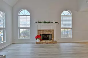 401 Rock Creek Dr, Peachtree City, GA 30269 - Photo 10