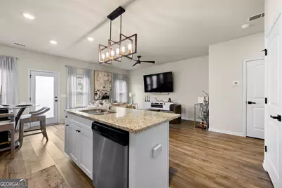 7098 Chara Lane SW, South Fulton, GA 30331 - Photo 8