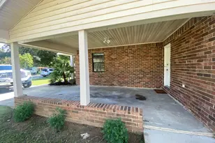 304 Morris St, Glennville, GA 30427 - Photo 22