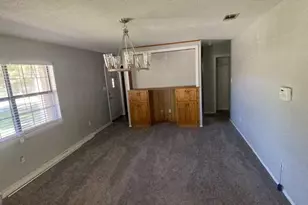 304 Morris St, Glennville, GA 30427 - Photo 2