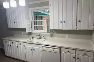 202 Park Hill Dr, Lagrange, GA 30241 - Photo 6