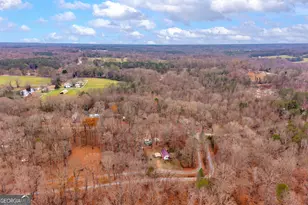 270 Ridgeview Dr, Lavonia, GA 30553 - Photo 4