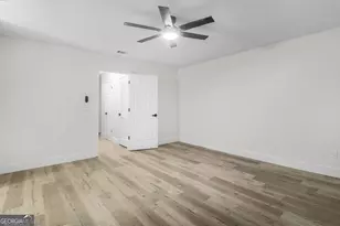 974 Hawthorne Ct, Hinesville, GA 31313 - Photo 6