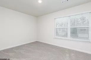 211 Egret Ct, Jefferson, GA 30549 - Photo 2