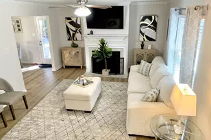 308 Park Leaf, Peachtree City, GA 30269 - Photo 4