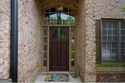 7185 Hartsfield Place, Suwanee, GA 30024 - Photo 6