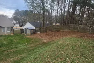 932 Century Oaks Dr, Winder, GA 30680 - Photo 24