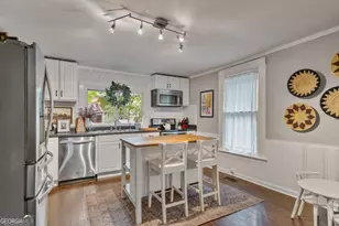 2152 Forrest Pl NW, Atlanta, GA 30318 - Photo 12