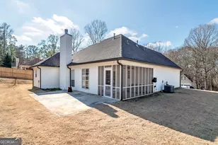 211 Ashley Oaks Dr, McDonough, GA 30253 - Photo 2