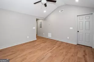 7 N Annie St, Newnan, GA 30263 - Photo 8