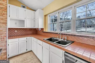 285 Old Farm Rd, Fayetteville, GA 30215 - Photo 30