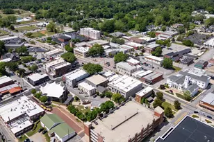 301 Brown St, Carrollton, GA 30117 - Photo 24