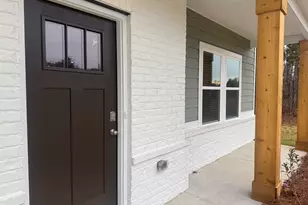 131 Post Oak Dr, Jackson, GA 30233 - Photo 2