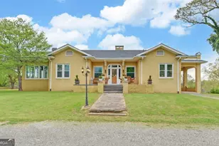 2465 Blue Ridge Dr, Blue Ridge, GA 30513 - Photo 1