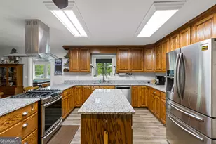 2378 Bellview Ln, Young Harris, GA 30582 - Photo 6