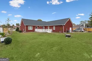 932 Hitching Post Ln, Waycross, GA 31503 - Photo 32