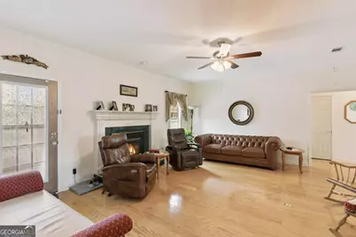 932 Hitching Post Lane, Waycross, GA 31503 - Photo 6