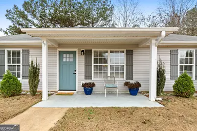 49 Canterbury Drive, Grantville, GA 30220 - Photo 4