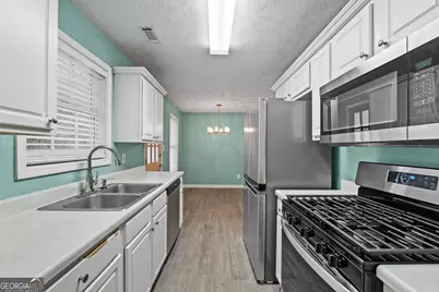 49 Canterbury Drive, Grantville, GA 30220 - Photo 18