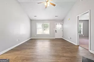 49 Canterbury Dr, Grantville, GA 30220 - Photo 8