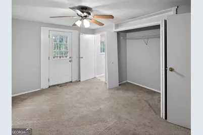 2058 Scarbrough Drive, Stone Mountain, GA 30088 - Photo 18