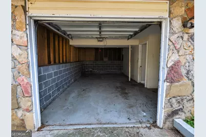 2058 Scarbrough Drive, Stone Mountain, GA 30088 - Photo 28