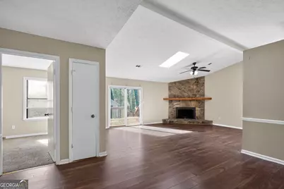 868 Greenhedge Drive, Stone Mountain, GA 30088 - Photo 6