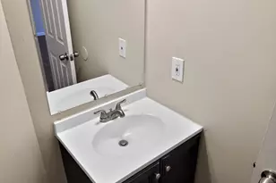 479 Allgood Cir, Stone Mountain, GA 30083 - Photo 24