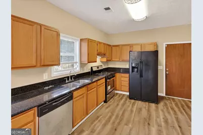 3735 River Lake Shore, Ellenwood, GA 30294 - Photo 14