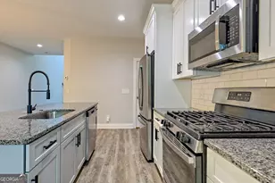 18 Living Waters Wy, Clayton, GA 30525 - Photo 6