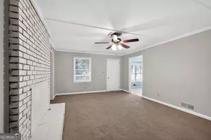 4157 Autumn Hill Dr, Stone Mountain, GA 30083 - Photo 8