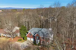 180 Springbrook Dr, Cornelia, GA 30531 - Photo 2