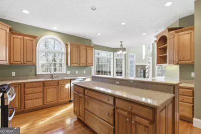 180 Springbrook Drive, Cornelia, GA 30531 - Photo 14