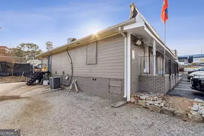 560 Windy Hill Road SE, Smyrna, GA 30080 - Photo 4