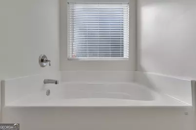 582 Griffin Street, Grantville, GA 30220 - Photo 32