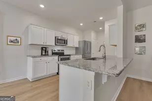 582 Griffin St, Grantville, GA 30220 - Photo 16