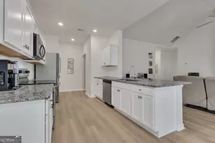 582 Griffin St, Grantville, GA 30220 - Photo 18